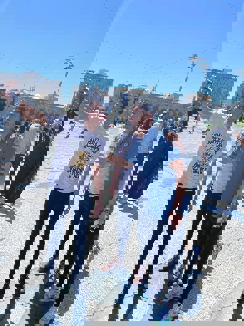 2079585