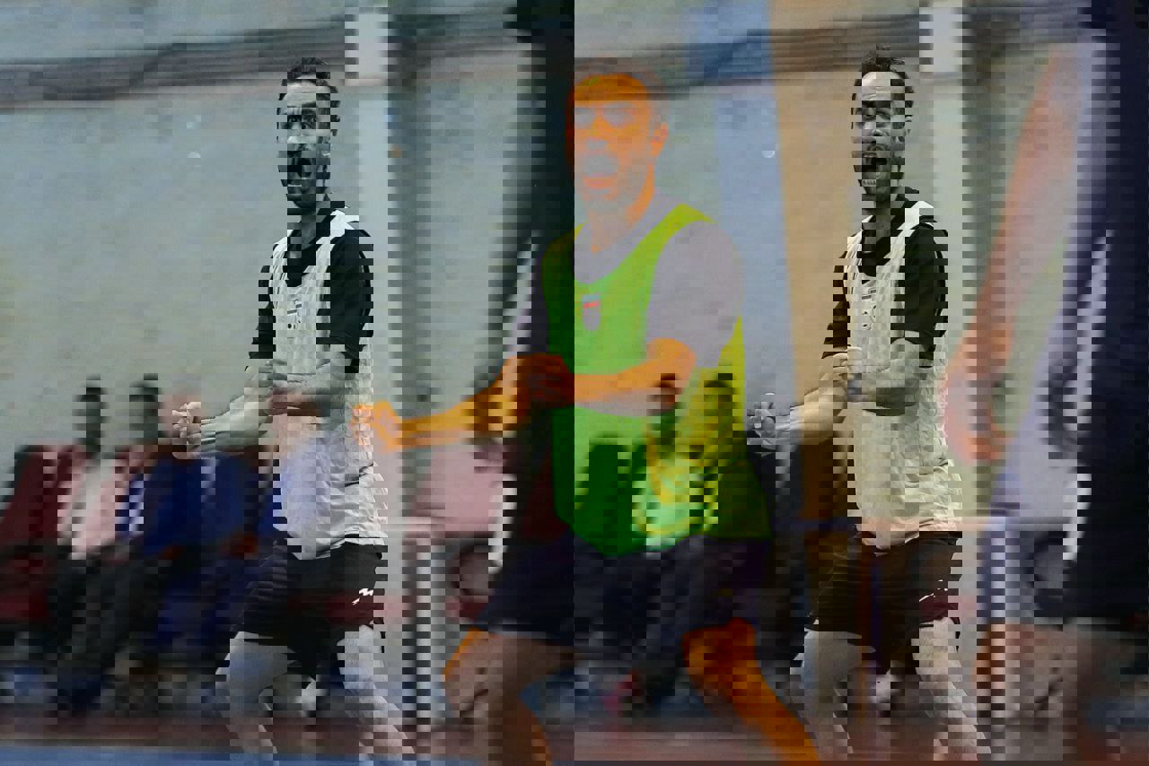 2079697