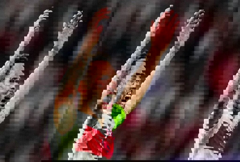 2079895