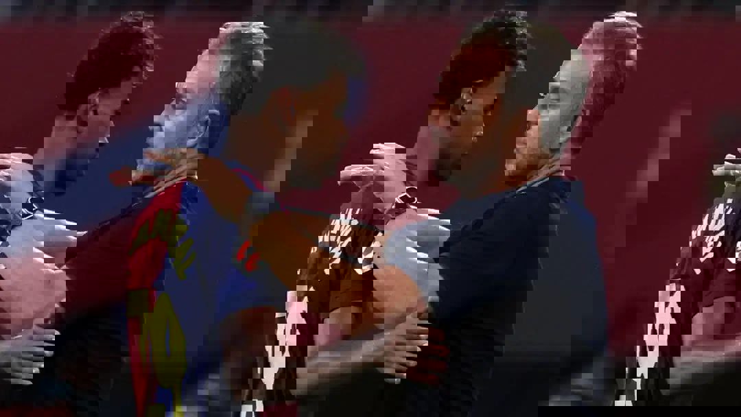 2079851