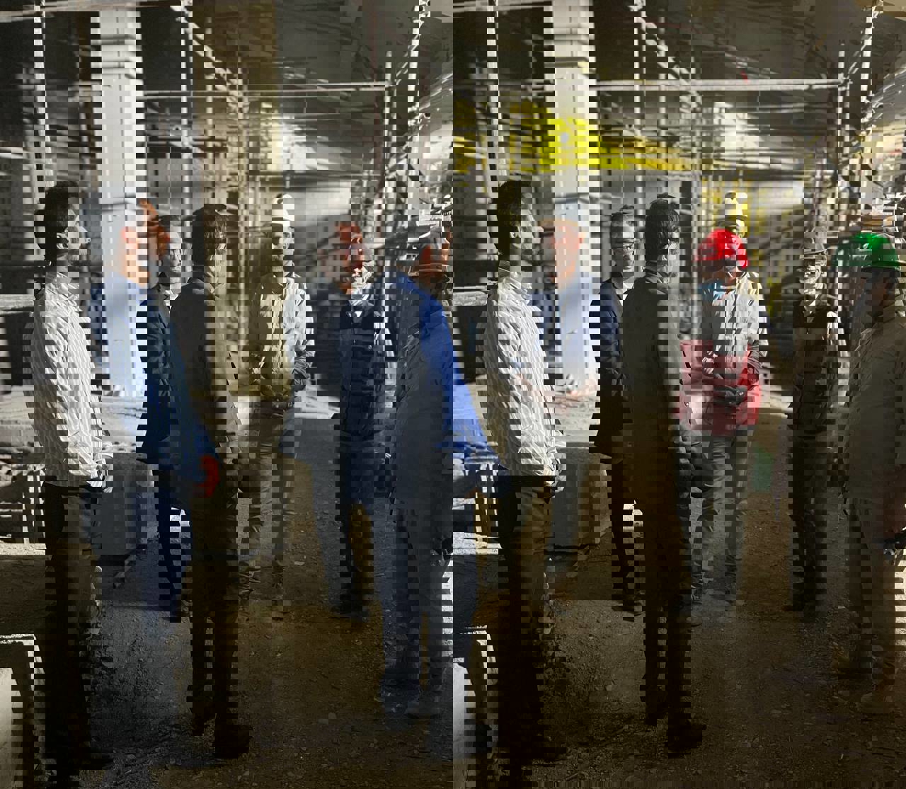 2079981