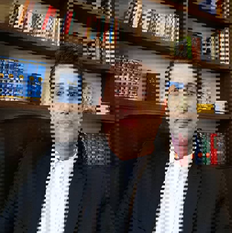 2080180
