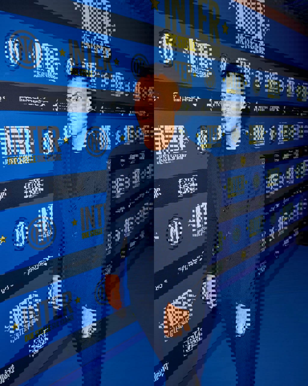2080268