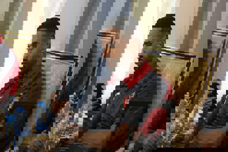 2080391