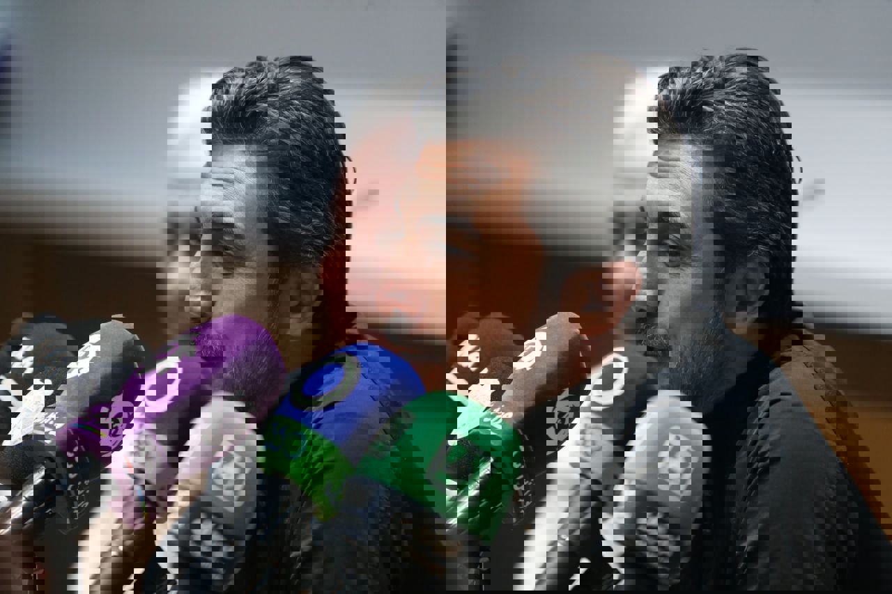 2080465