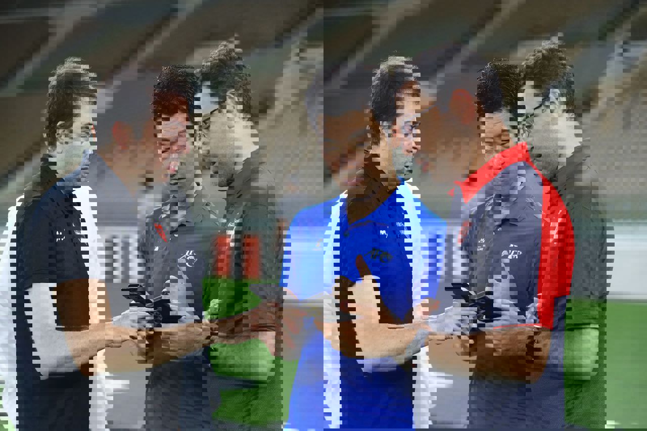 2081105