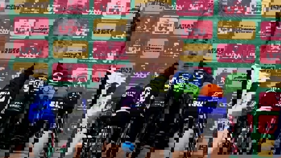 2080601