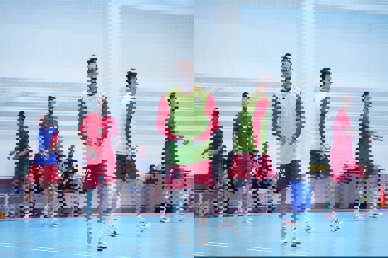 2080687