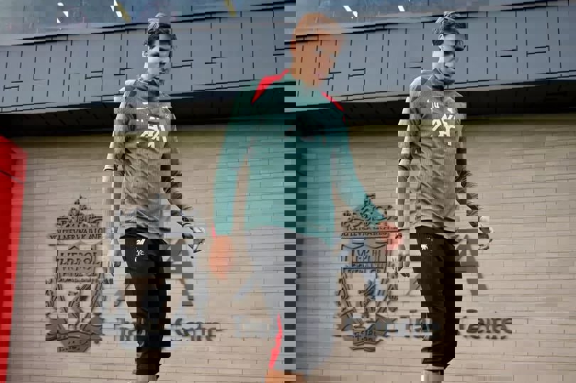 2080980