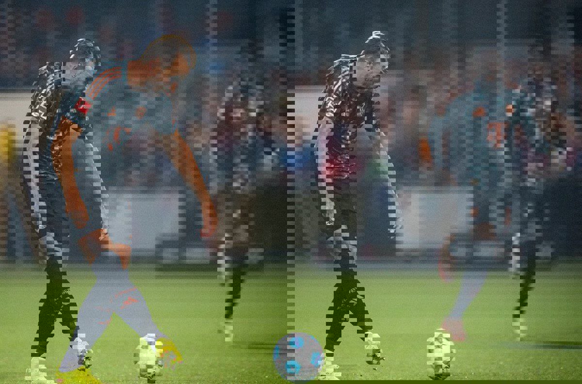 2081092