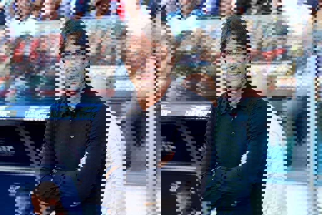 2081636
