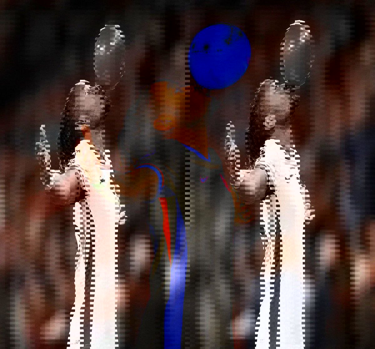 2081208