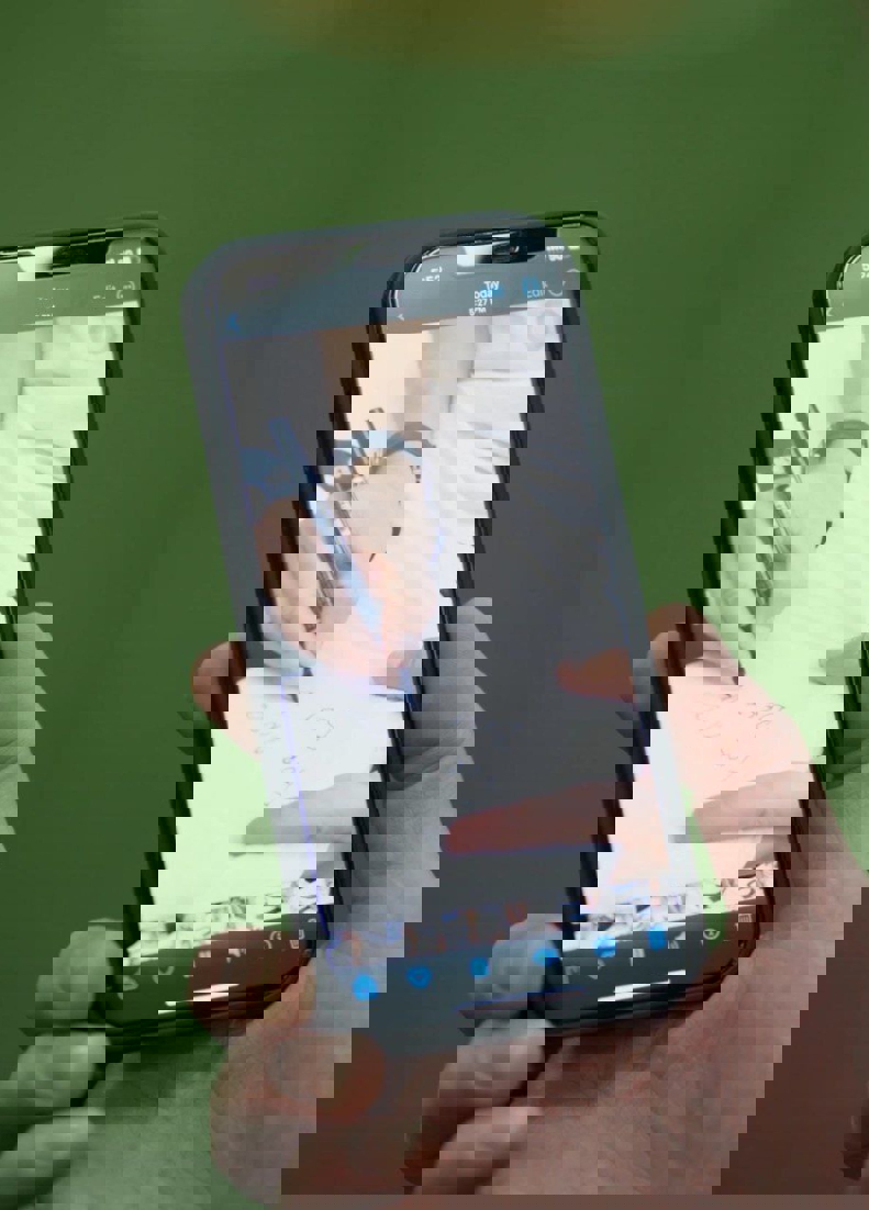 2081286