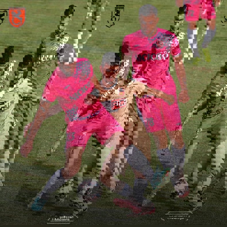 2081371