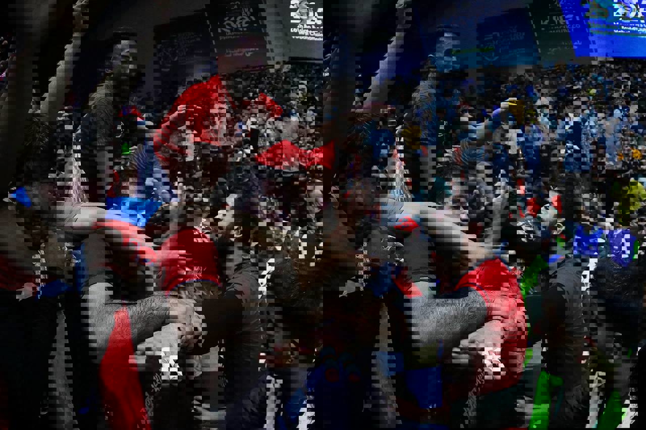 2081526