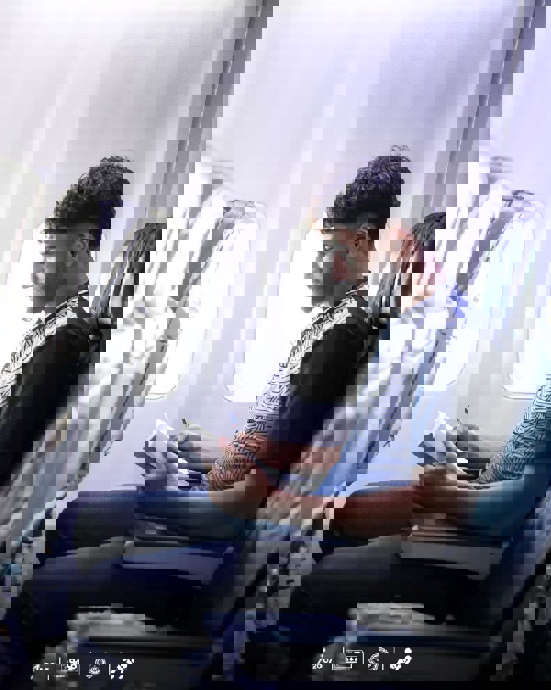 2081806