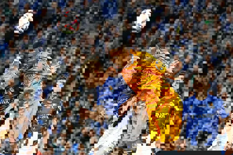 2081997