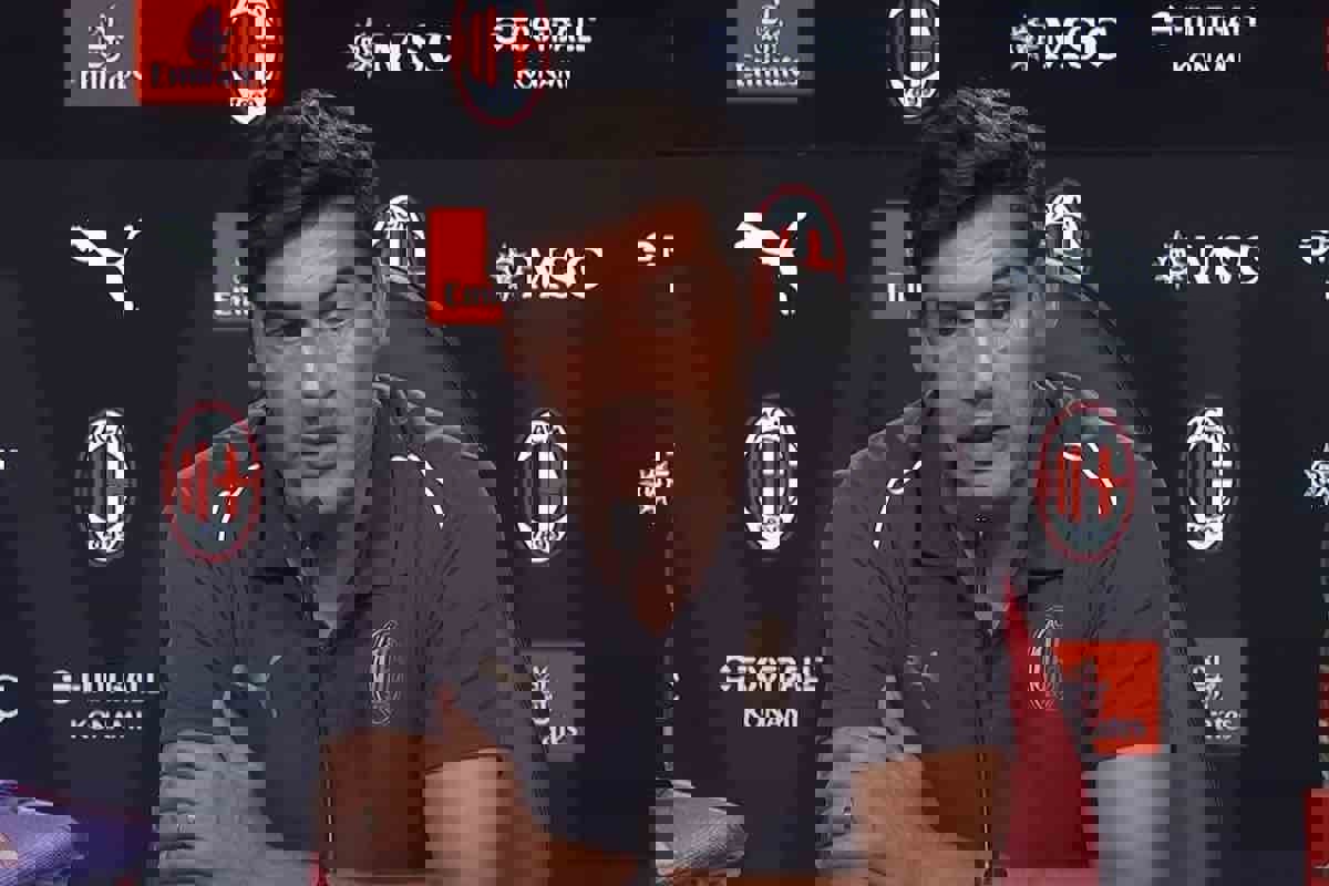 2081976