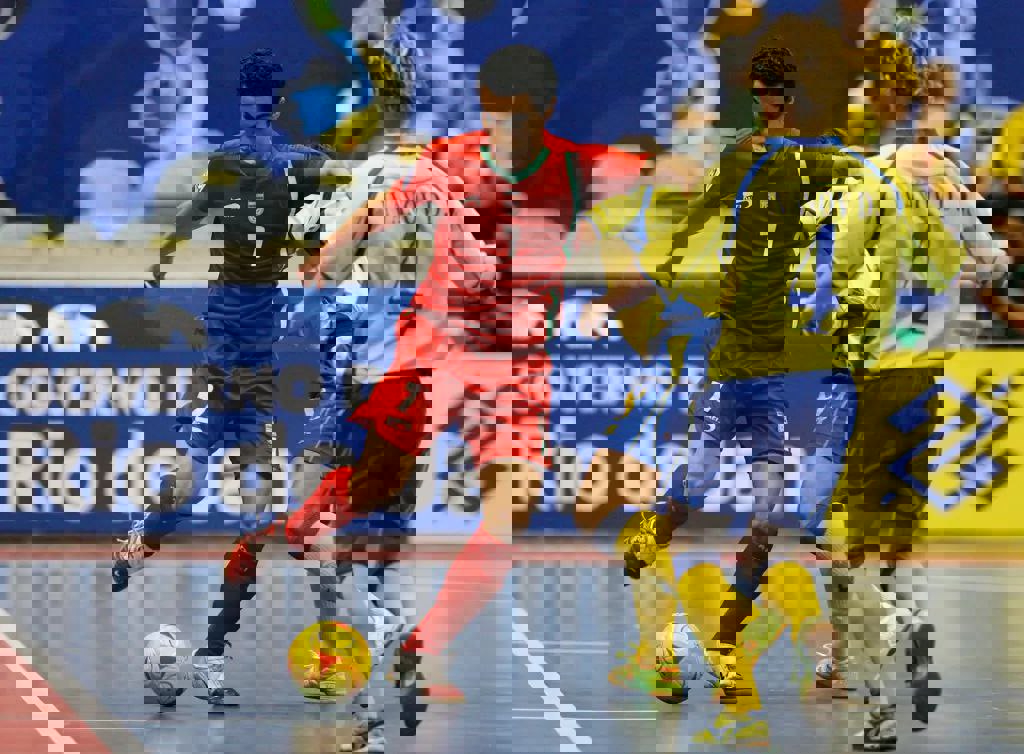 2081906