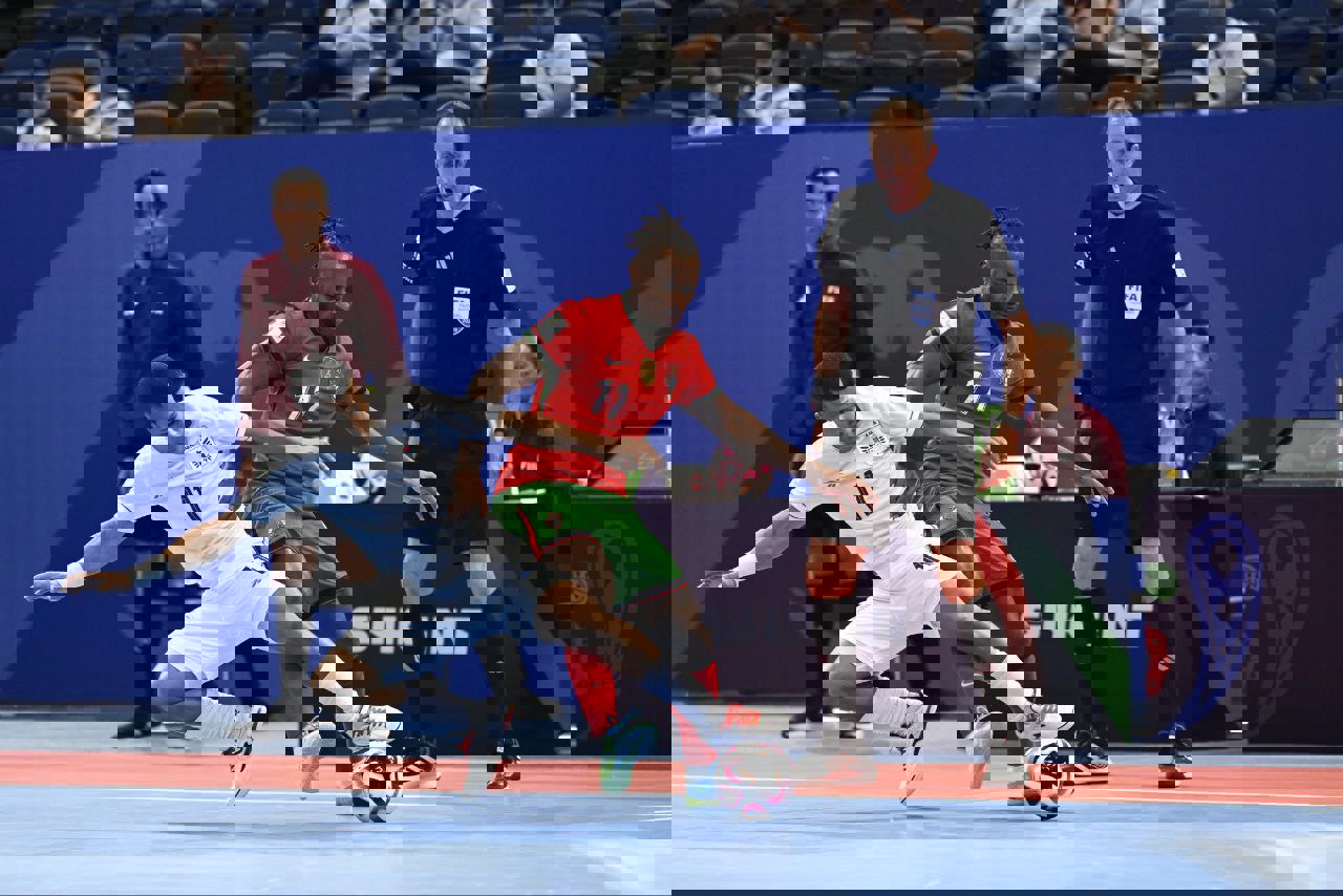 2082045