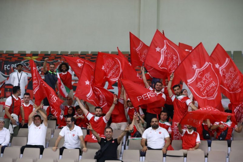 مواد آتشزا برای پرسپولیس 110 میلیون آب خورد