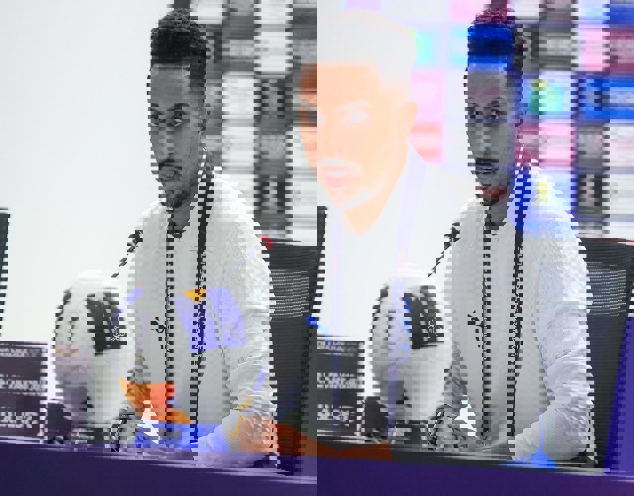 2082073