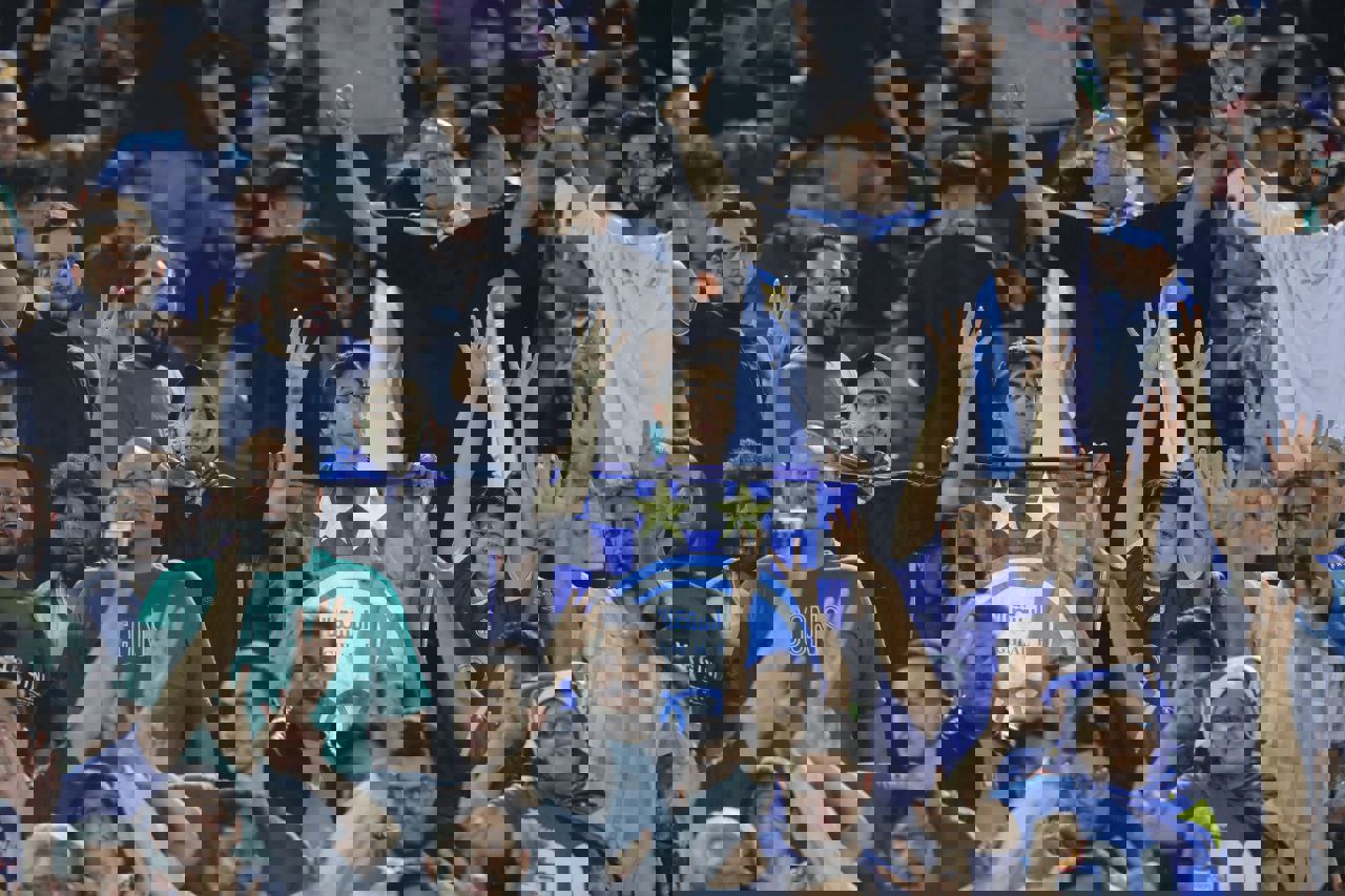 2082317
