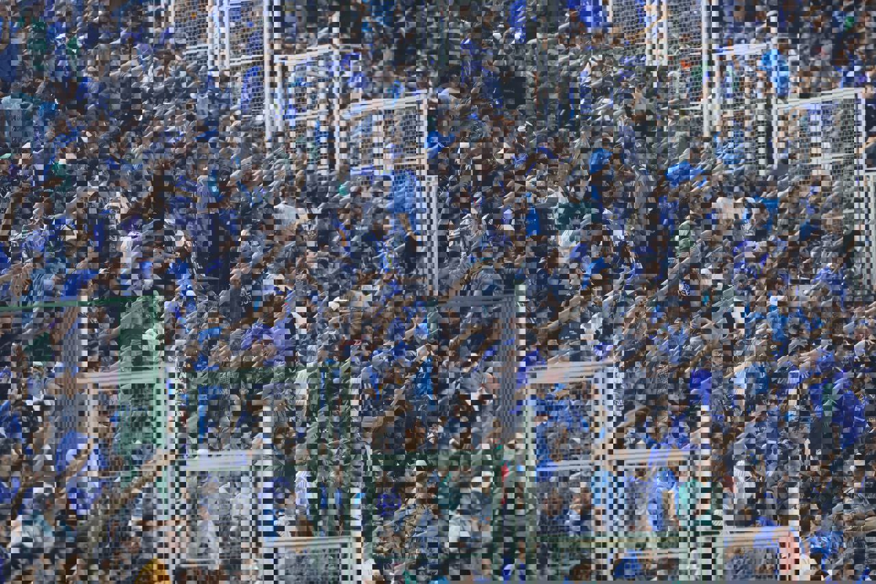 2082316