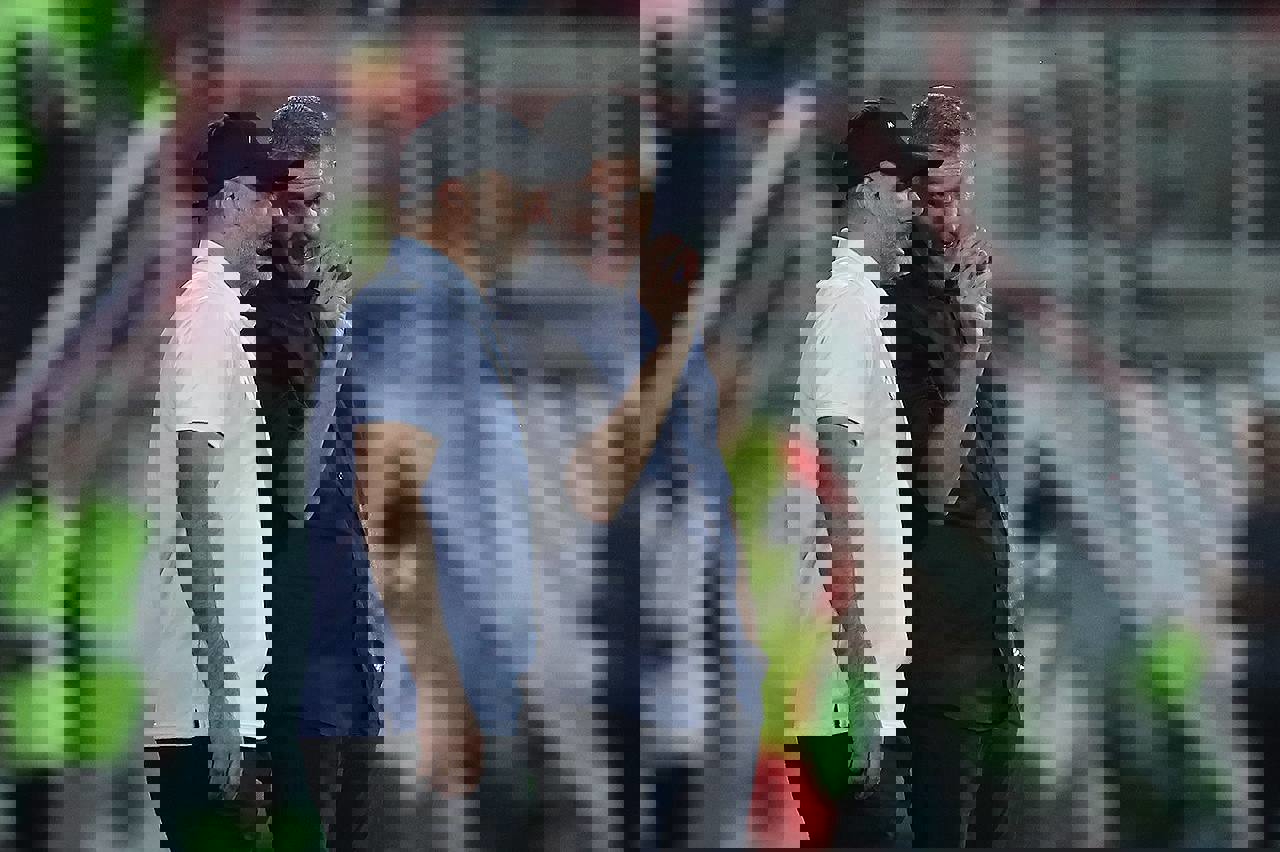 2082503