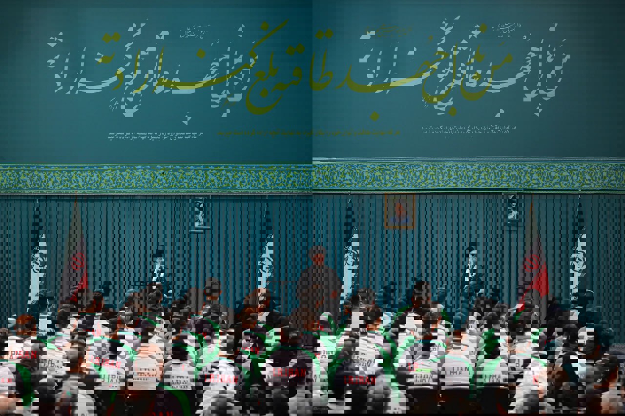 2082432