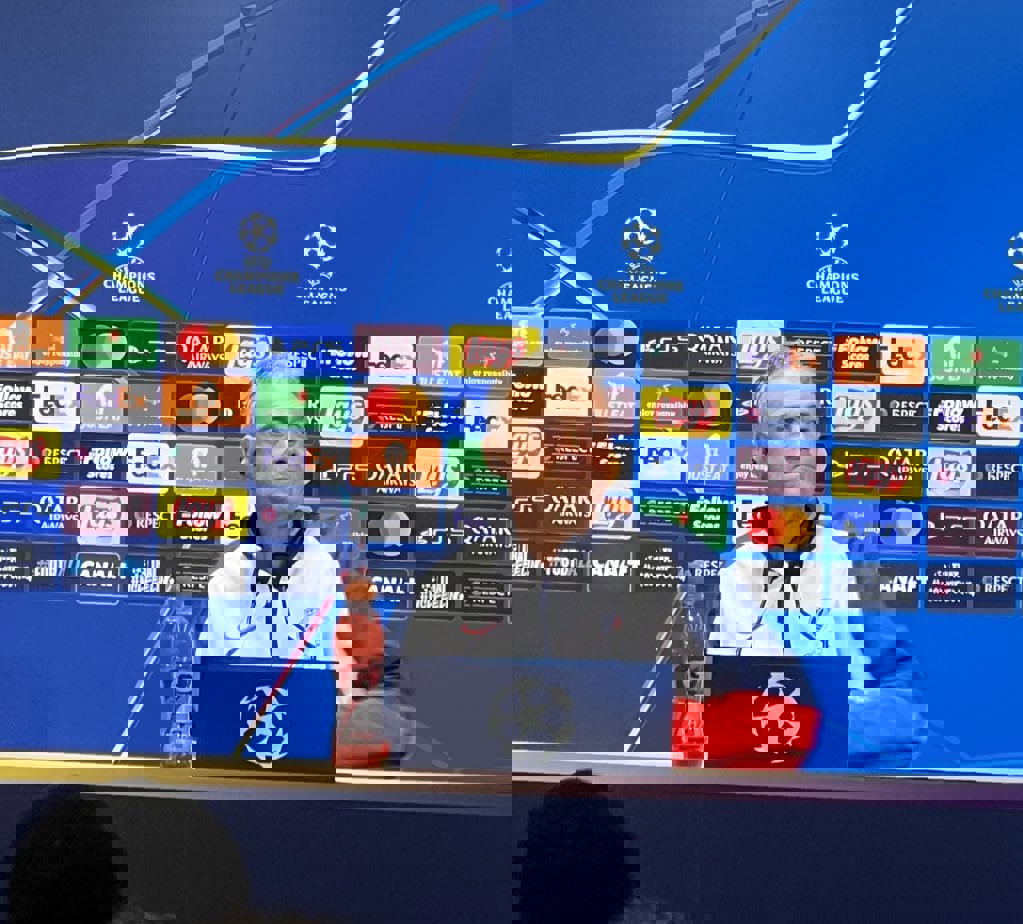 2082456