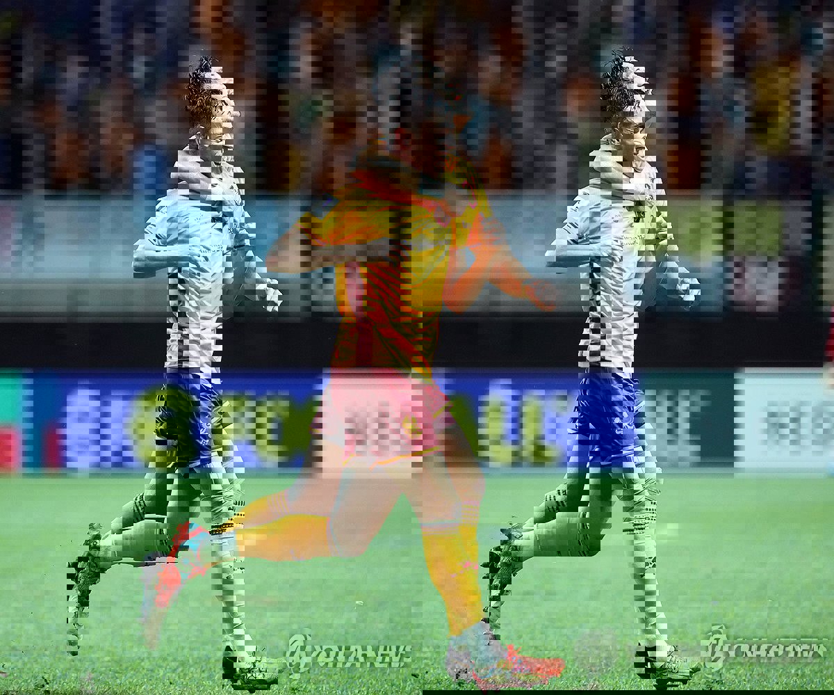 2082544