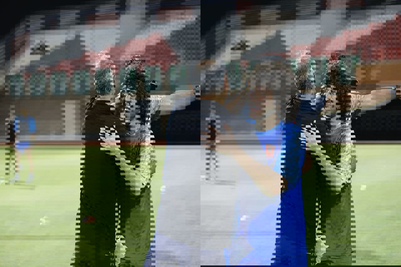 2082576