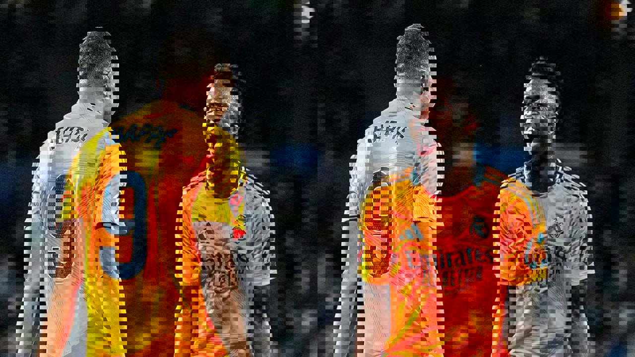 2082553