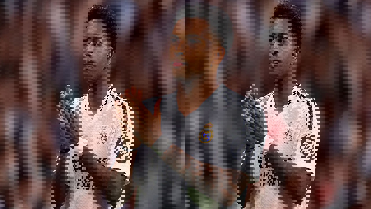 2082915