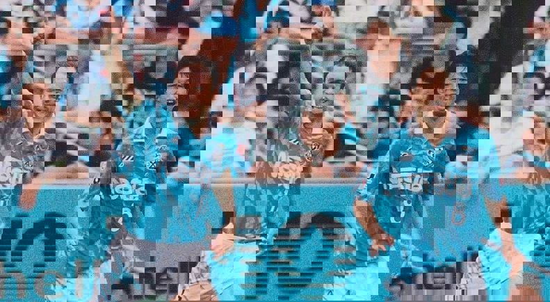2082926