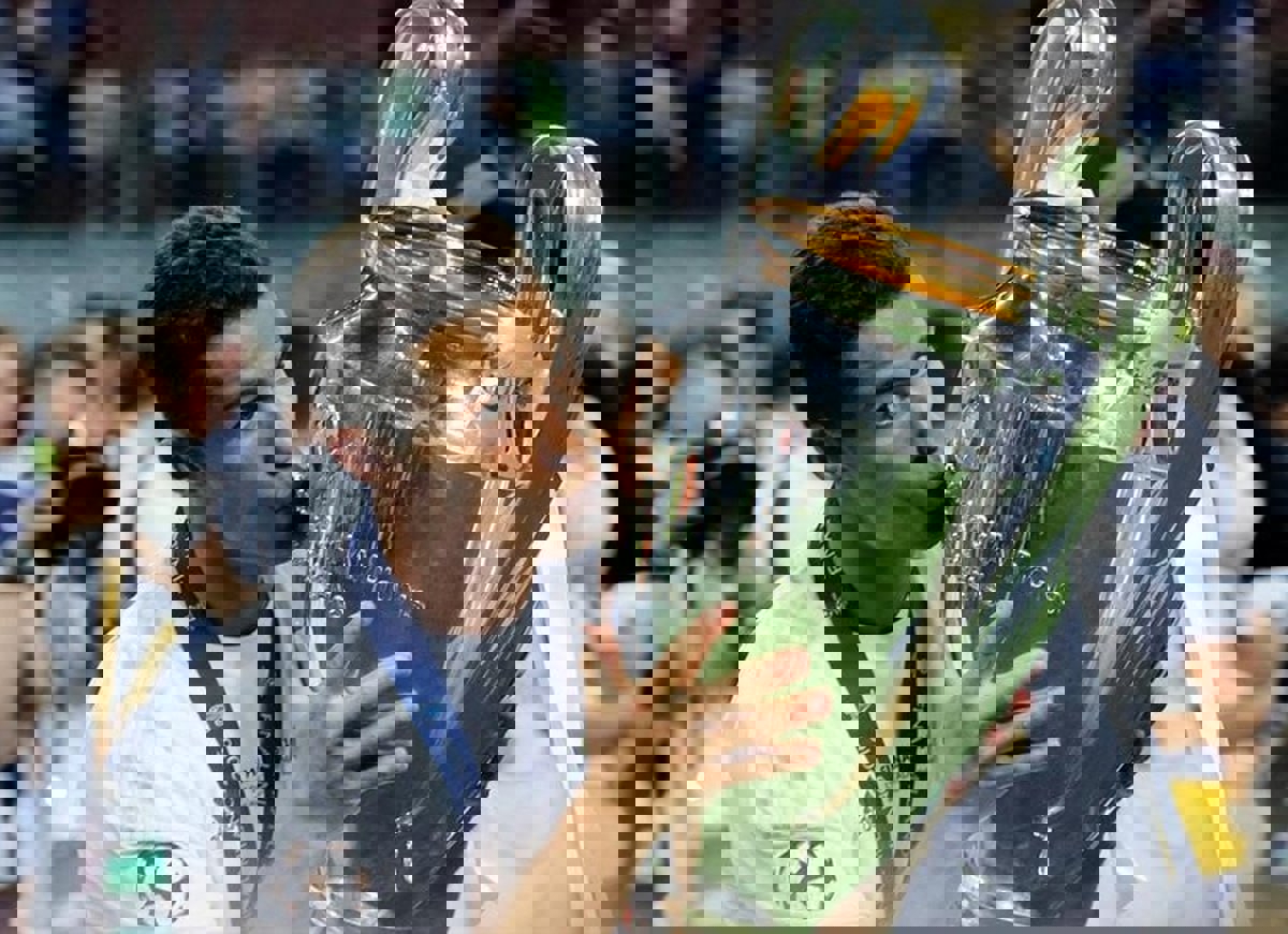 2082981
