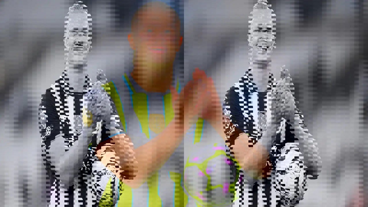 2083018