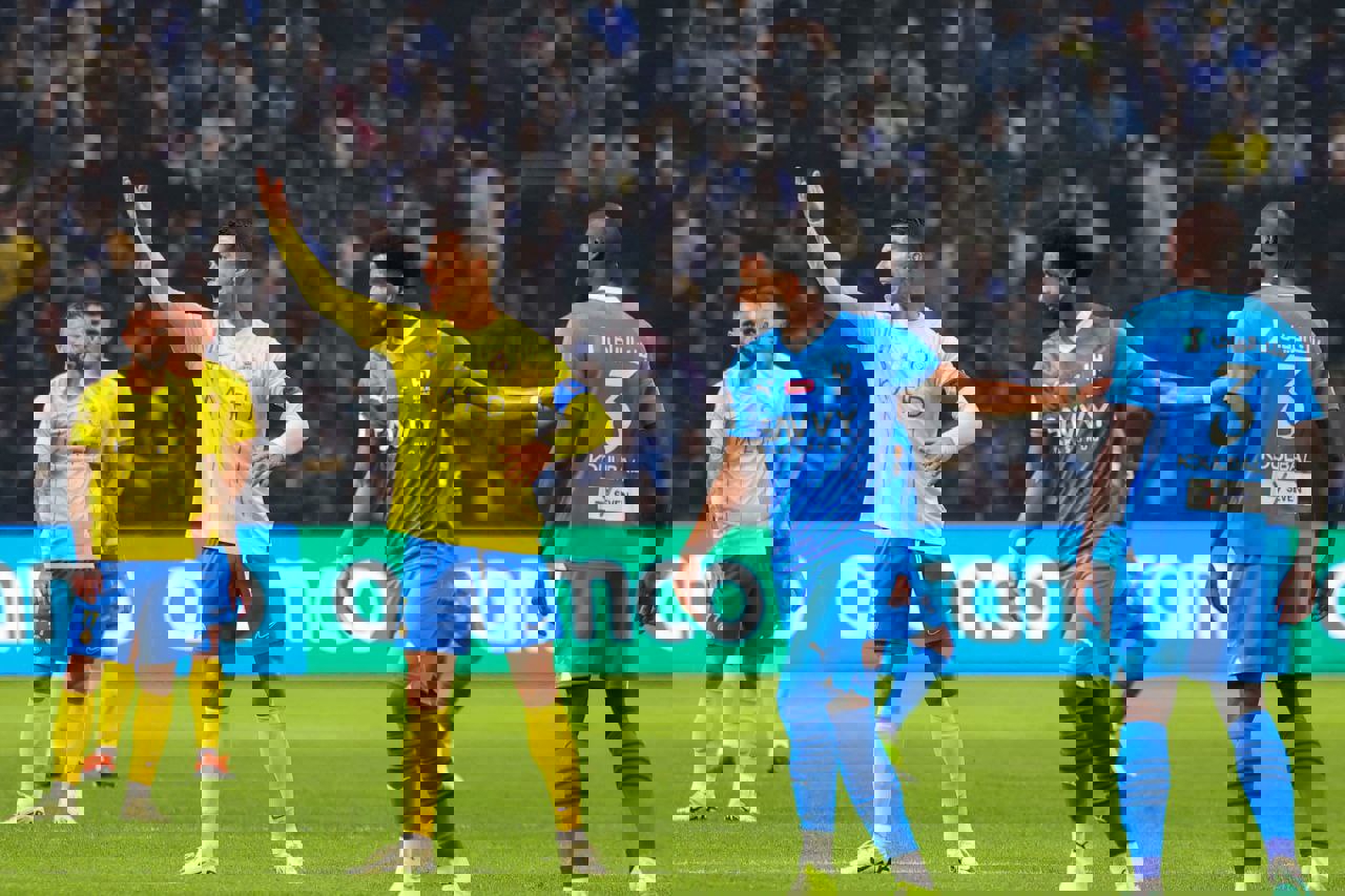 2083197