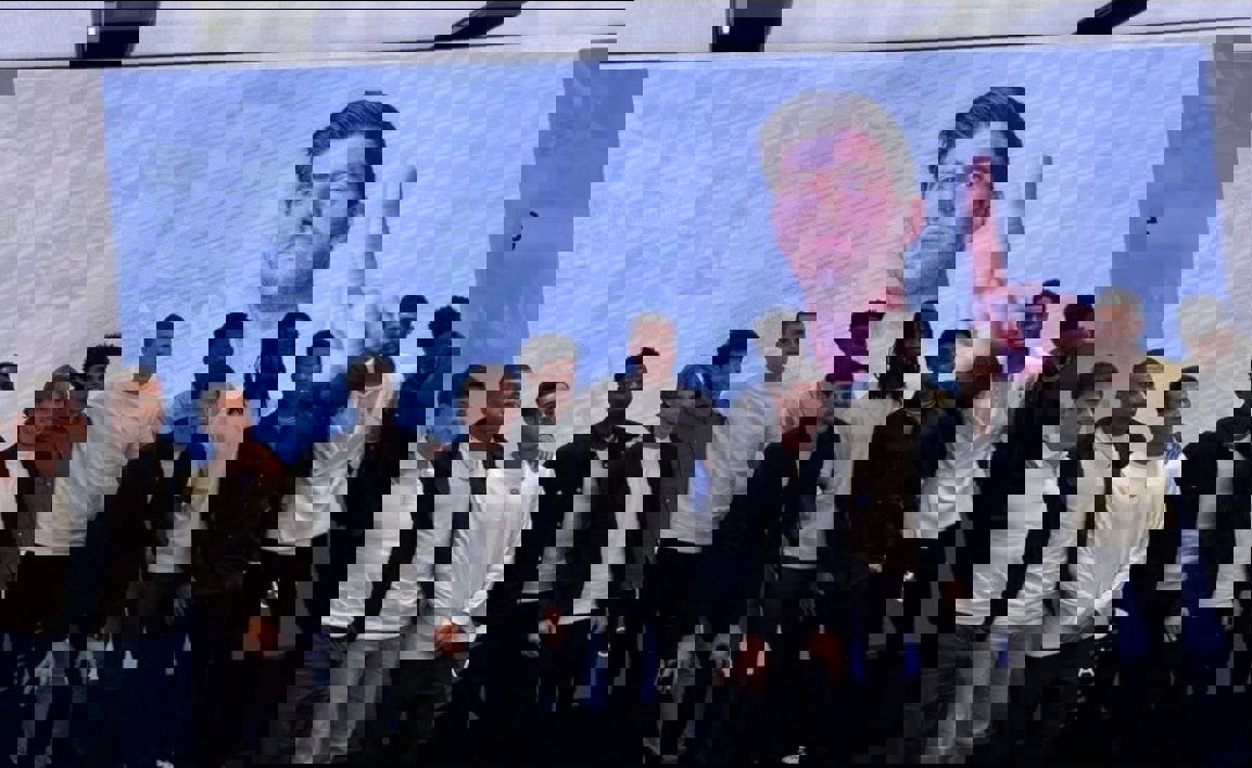 2083622
