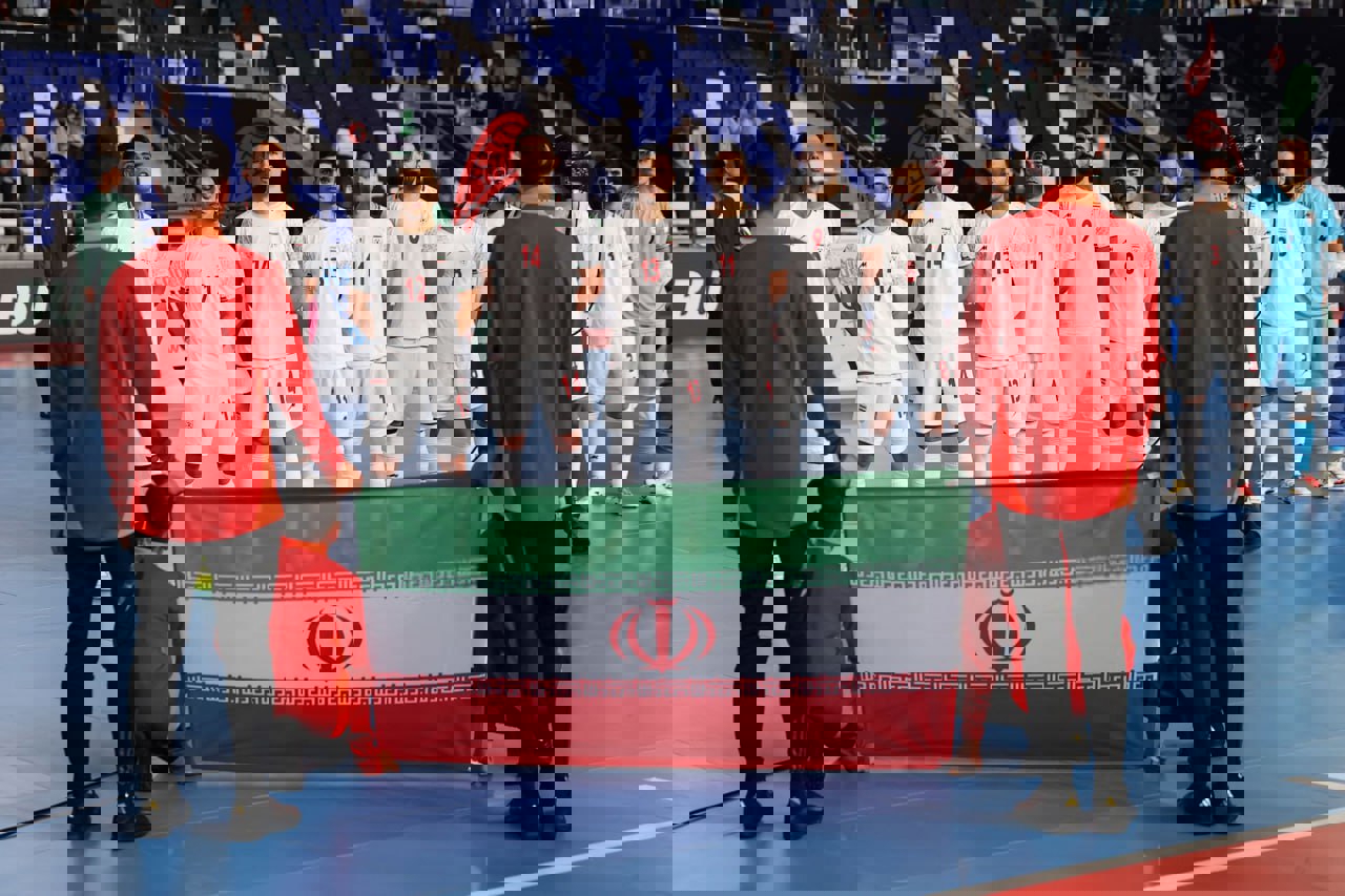 2083398