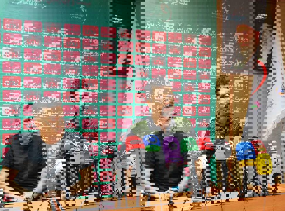 2083332