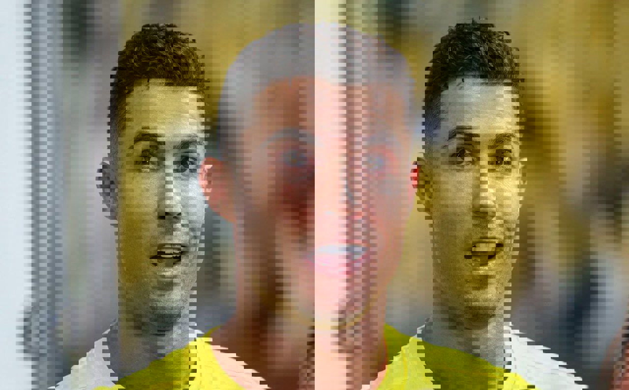 2083556