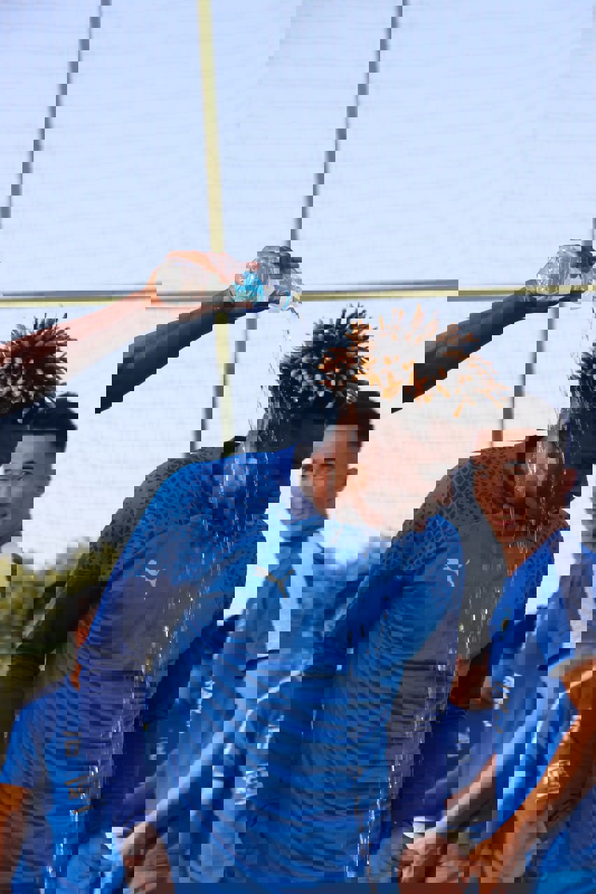2083449