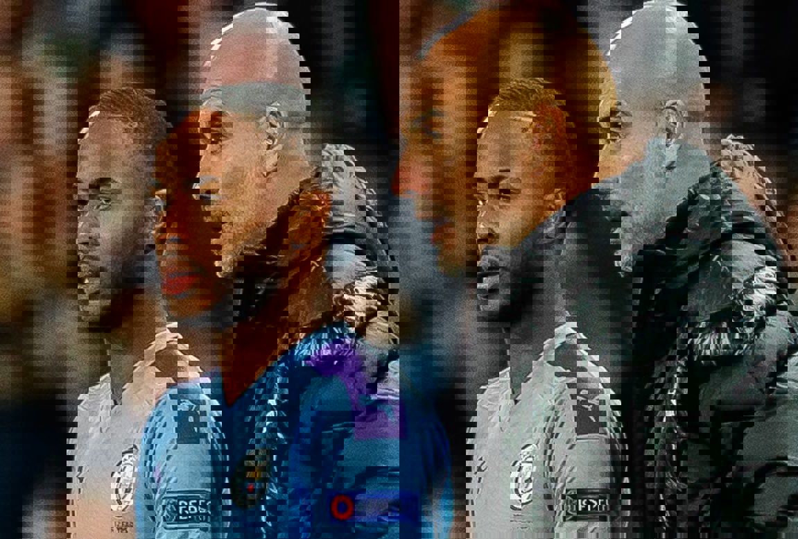 2083812