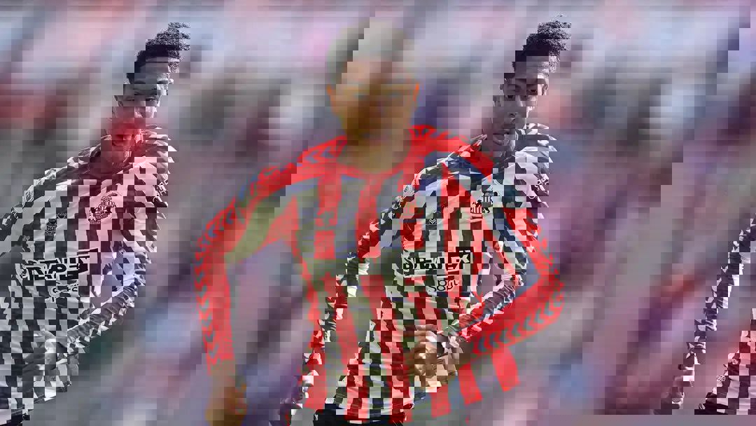 2083840