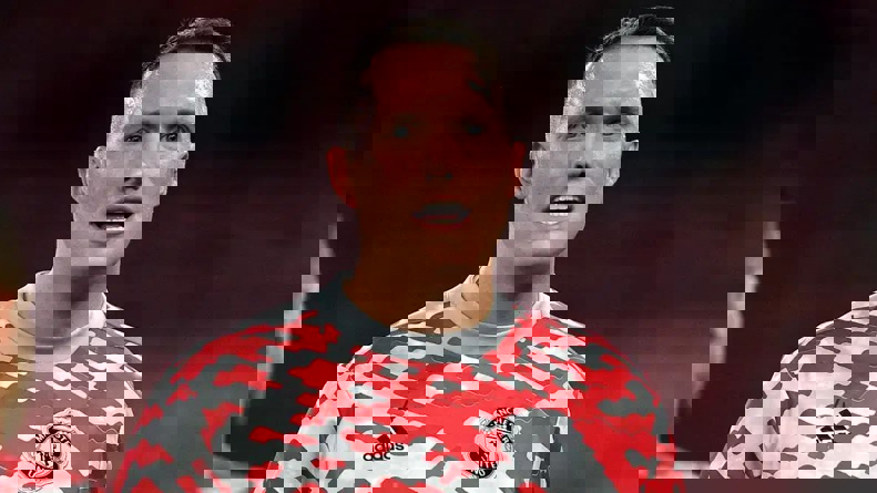 2083855