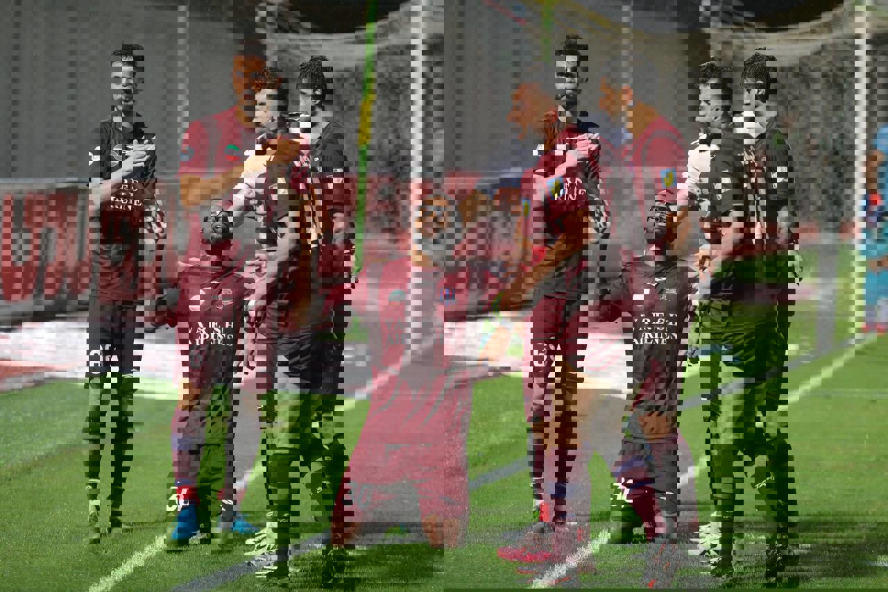 2084237