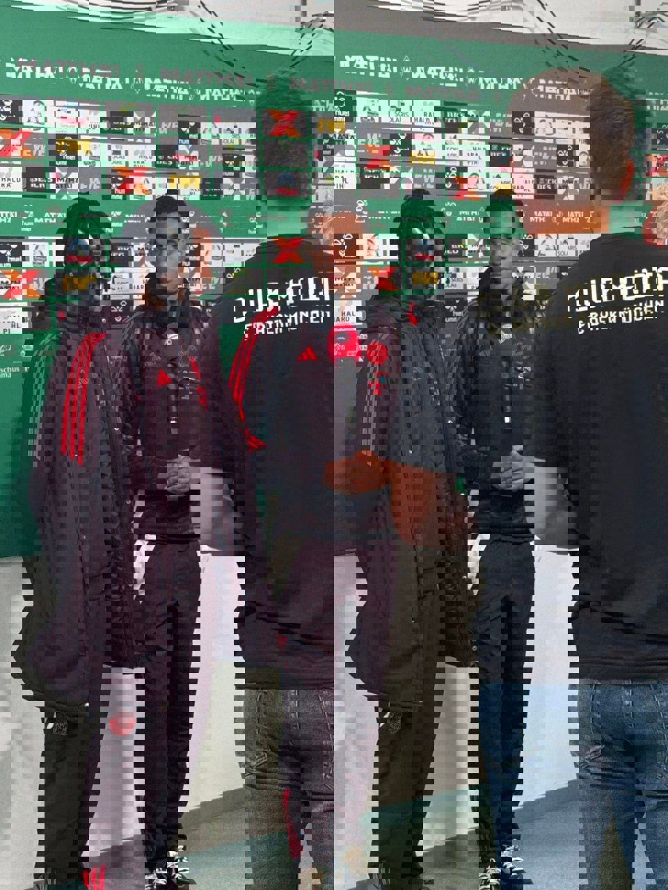 2084333