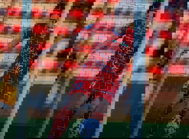 2084870